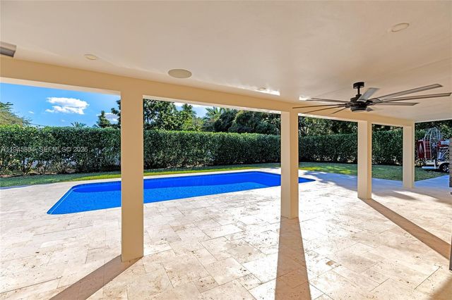 6980 NW 6th Ct, Plantation, FL 33317