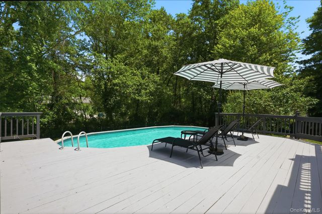22 Kendell Drive, Wappingers Falls, NY 12590