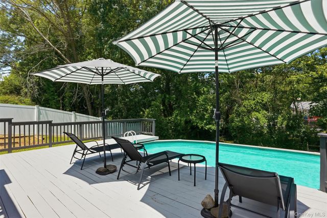 22 Kendell Drive, Wappingers Falls, NY 12590