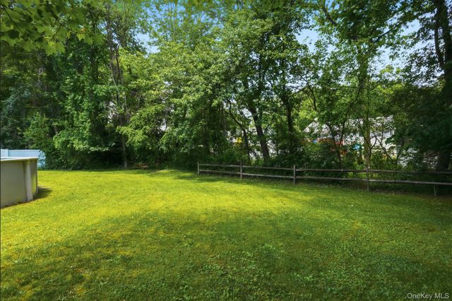 22 Kendell Drive, Wappingers Falls, NY 12590
