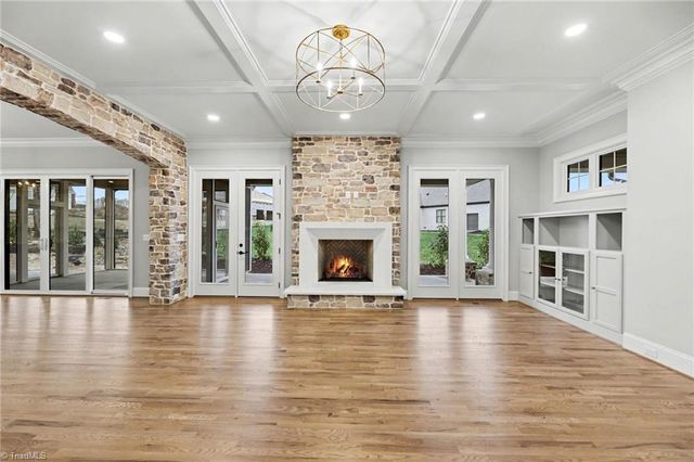 8799 Knoll Creek Court, Oak Ridge, NC 27310