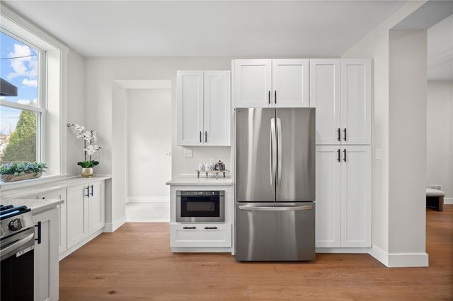 1202 Marvista Street, Central North Side, PA 15212