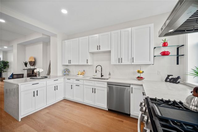 1202 Marvista Street, Central North Side, PA 15212