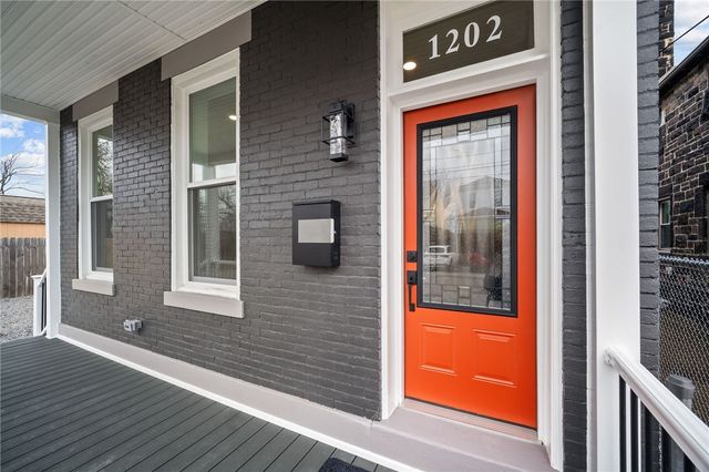 1202 Marvista Street, Central North Side, PA 15212