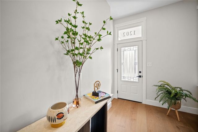 1202 Marvista Street, Central North Side, PA 15212