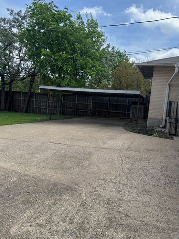 6365 Malcolm Drive, Dallas, TX 75214