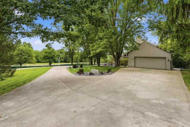 19233 Bishop Road, Spencerville, IN 46788