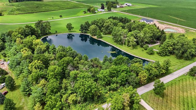 19233 Bishop Road, Spencerville, IN 46788