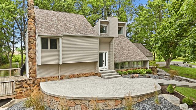 19233 Bishop Road, Spencerville, IN 46788