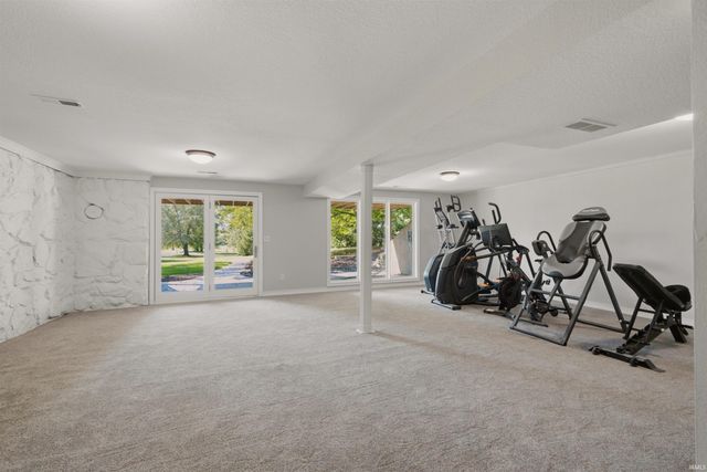 19233 Bishop Road, Spencerville, IN 46788