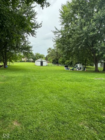 5245 E Edgewood Avenue, Indianapolis, IN 46237