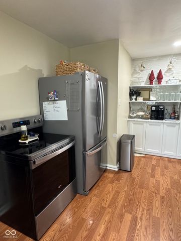 5245 E Edgewood Avenue, Indianapolis, IN 46237