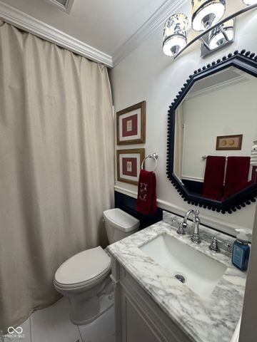 5245 E Edgewood Avenue, Indianapolis, IN 46237