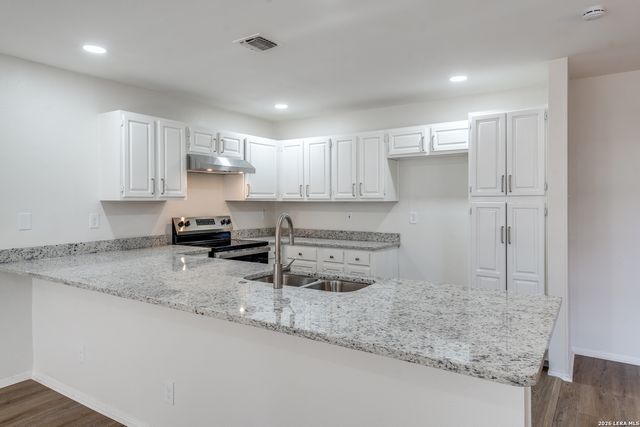 6318 Club Oaks, San Antonio, TX 78249