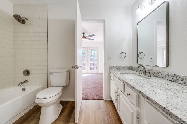 6318 Club Oaks, San Antonio, TX 78249