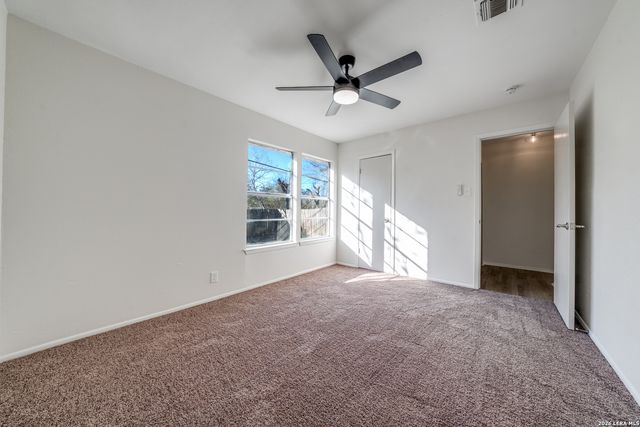 6318 Club Oaks, San Antonio, TX 78249