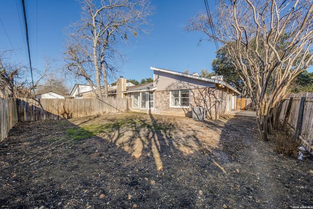 6318 Club Oaks, San Antonio, TX 78249