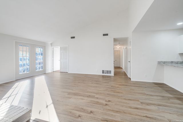 6318 Club Oaks, San Antonio, TX 78249