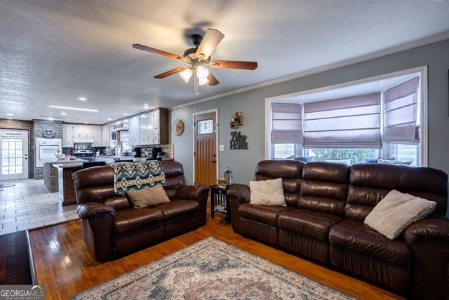 1366 Dove Drake Road, Royston, GA 30662