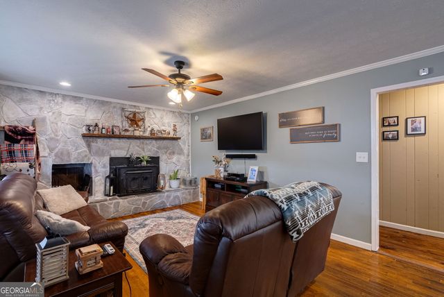 1366 Dove Drake Road, Royston, GA 30662