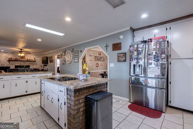 1366 Dove Drake Road, Royston, GA 30662