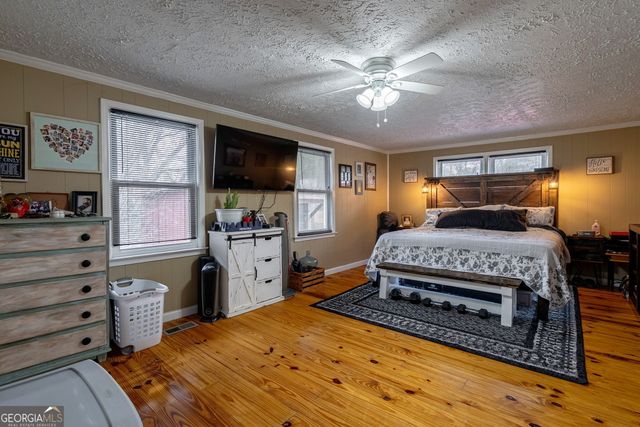 1366 Dove Drake Road, Royston, GA 30662