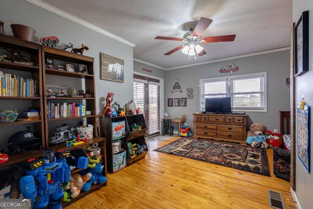 1366 Dove Drake Road, Royston, GA 30662