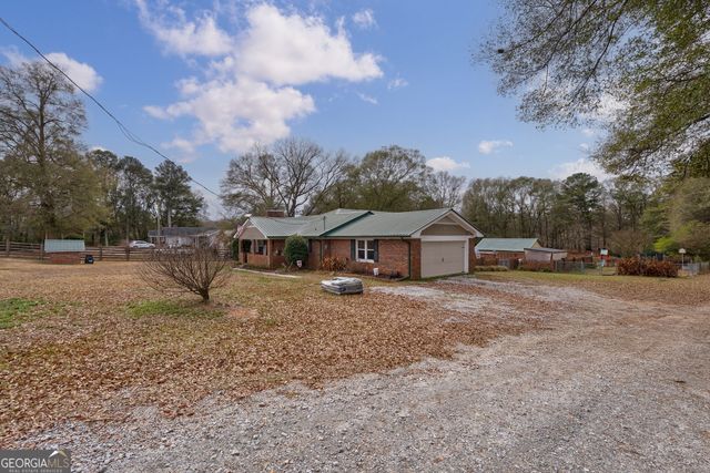 1366 Dove Drake Road, Royston, GA 30662
