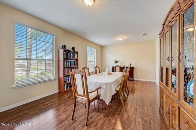 11703 MAGNOLIA FALLS Drive, Jacksonville, FL 32258
