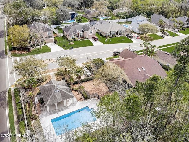 11703 MAGNOLIA FALLS Drive, Jacksonville, FL 32258