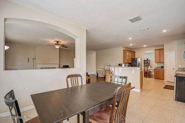 11703 MAGNOLIA FALLS Drive, Jacksonville, FL 32258