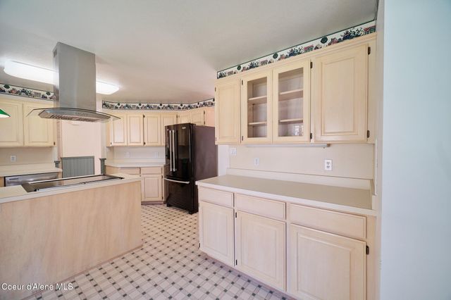 2753 E Point Hayden DR, Hayden, ID 83835