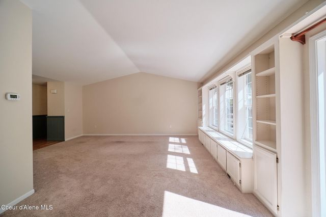 2753 E Point Hayden DR, Hayden, ID 83835