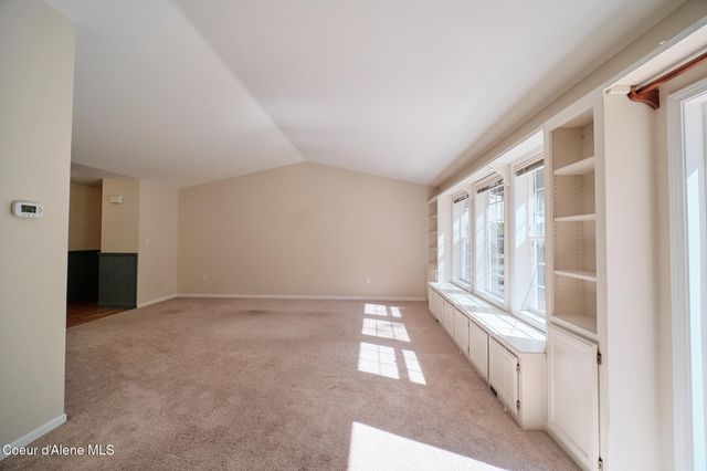 2753 E Point Hayden DR, Hayden, ID 83835