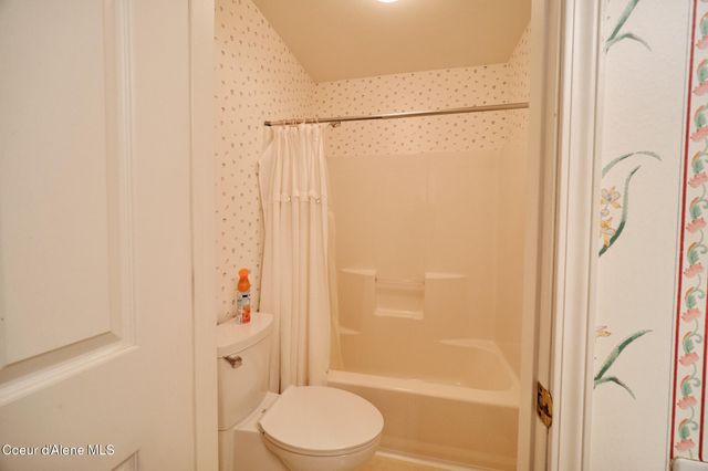 2753 E Point Hayden DR, Hayden, ID 83835