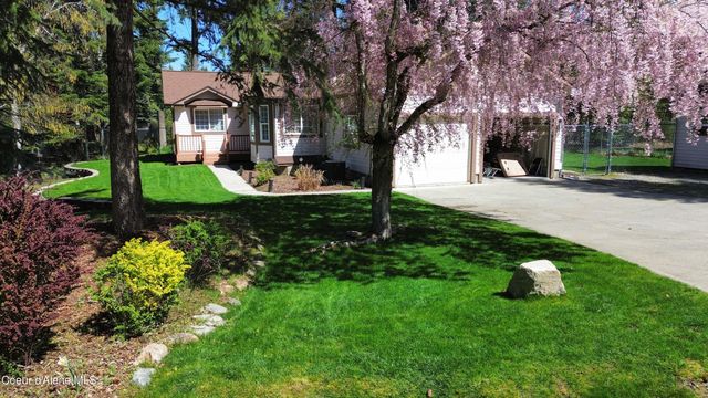2753 E Point Hayden DR, Hayden, ID 83835