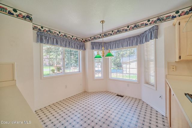 2753 E Point Hayden DR, Hayden, ID 83835