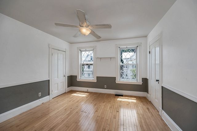35 C St, Lowell, MA 01851