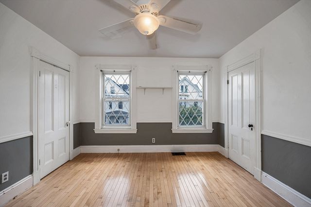 35 C St, Lowell, MA 01851
