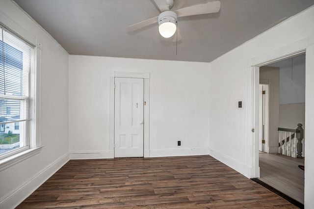 35 C St, Lowell, MA 01851