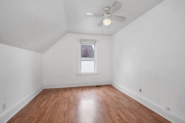 35 C St, Lowell, MA 01851