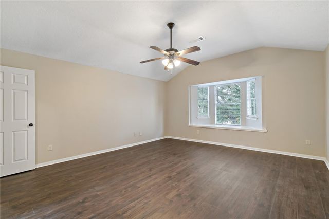 3505 Stonegate Circle, Pearland, TX 77584