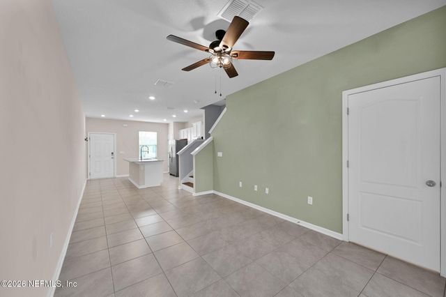 2888 BLACK BUCK Circle, Jacksonville, FL 32225