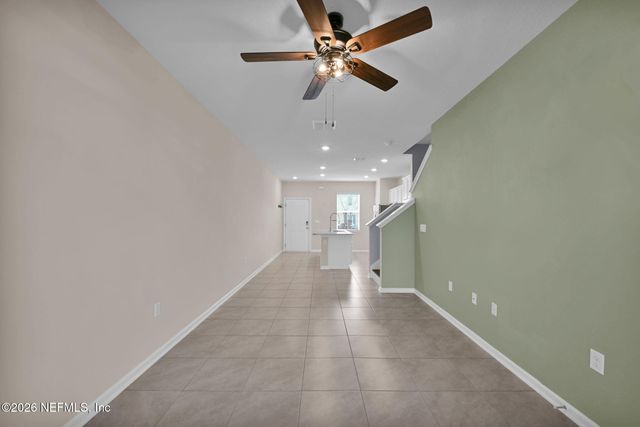 2888 BLACK BUCK Circle, Jacksonville, FL 32225