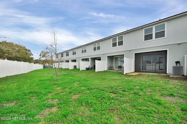 2888 BLACK BUCK Circle, Jacksonville, FL 32225