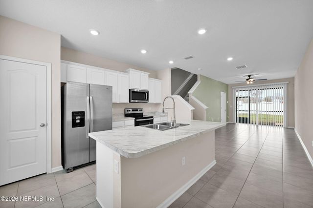 2888 BLACK BUCK Circle, Jacksonville, FL 32225