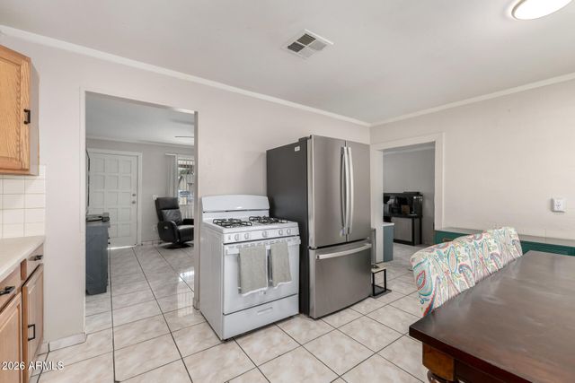 4032 W NANCY Lane, Phoenix, AZ 85041