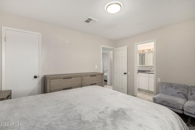 4032 W NANCY Lane, Phoenix, AZ 85041