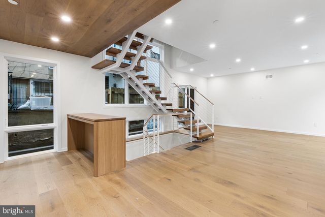 1911 RODMAN ST, Philadelphia, PA 19146