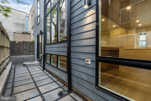 1911 RODMAN ST, Philadelphia, PA 19146